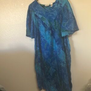 FINAL MARKDOWN Sante crinkle lounge dress large